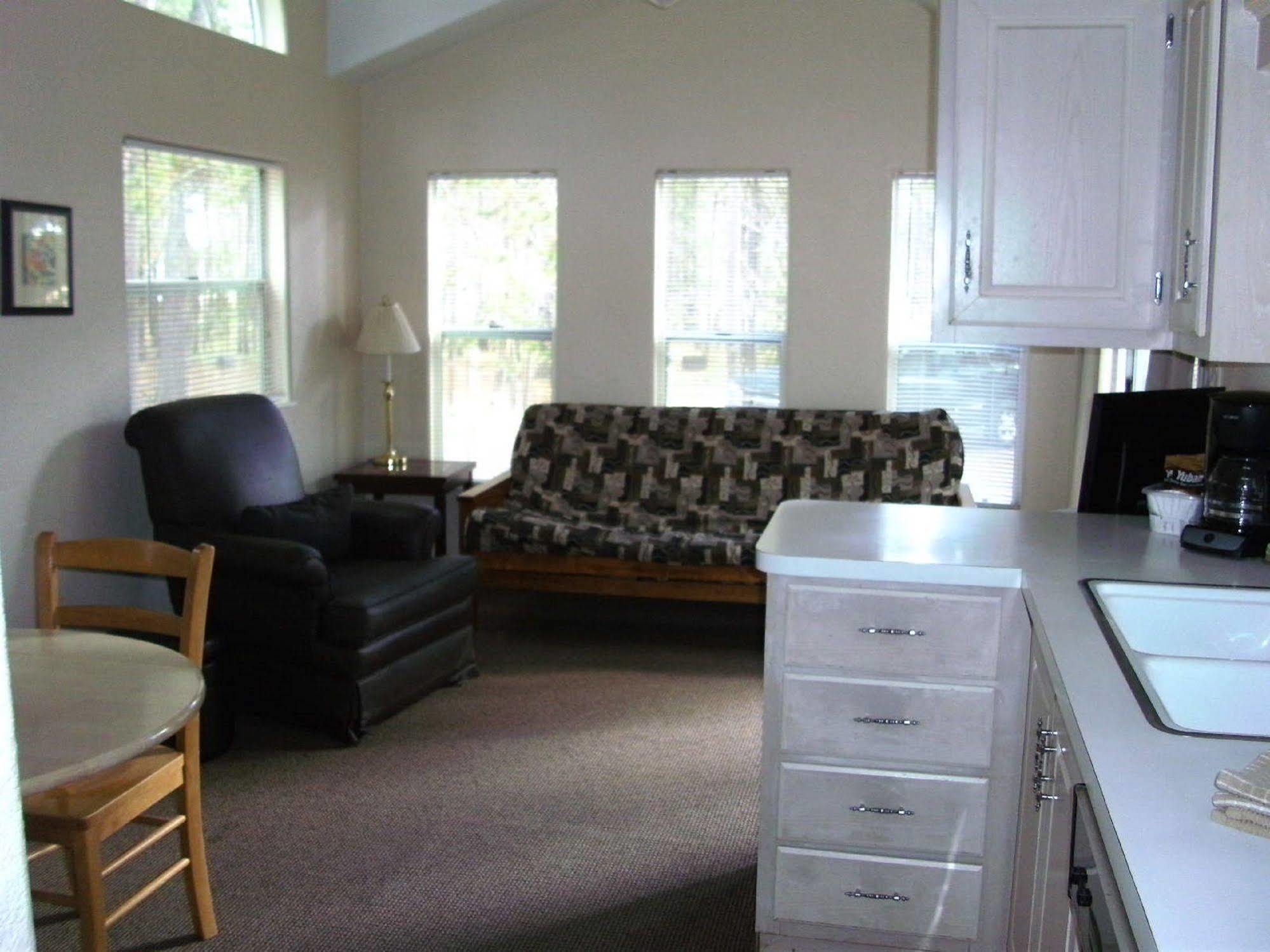 Bend-Sunriver Rv Campground Three Rivers Extérieur photo