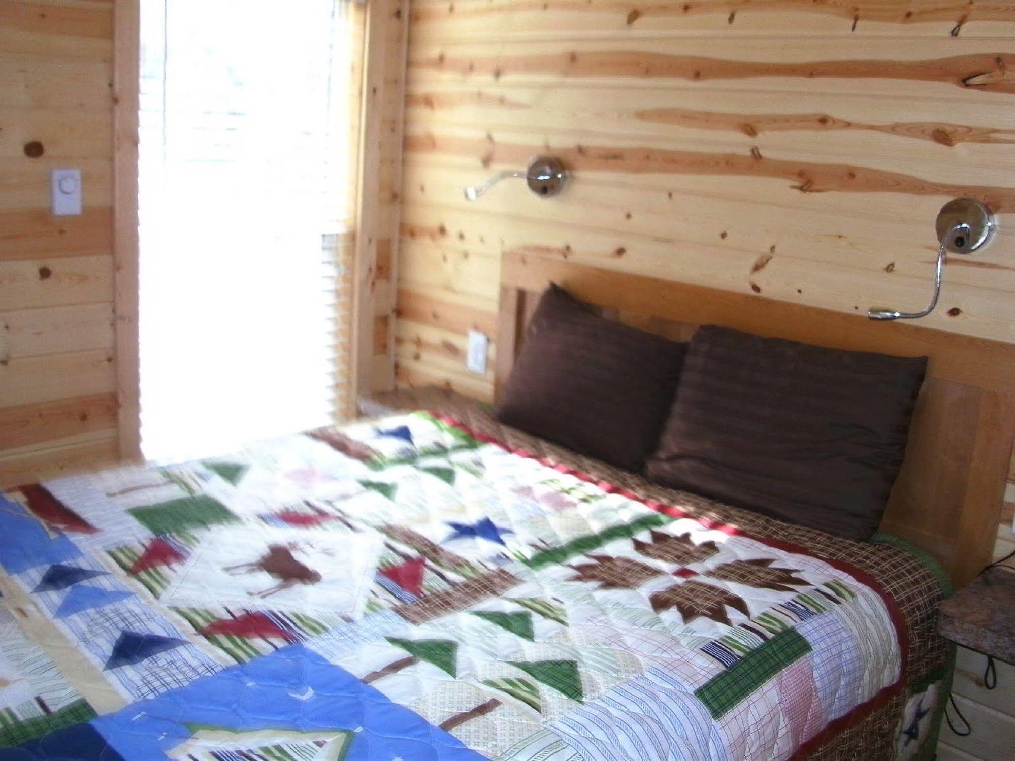 Bend-Sunriver Rv Campground Three Rivers Extérieur photo