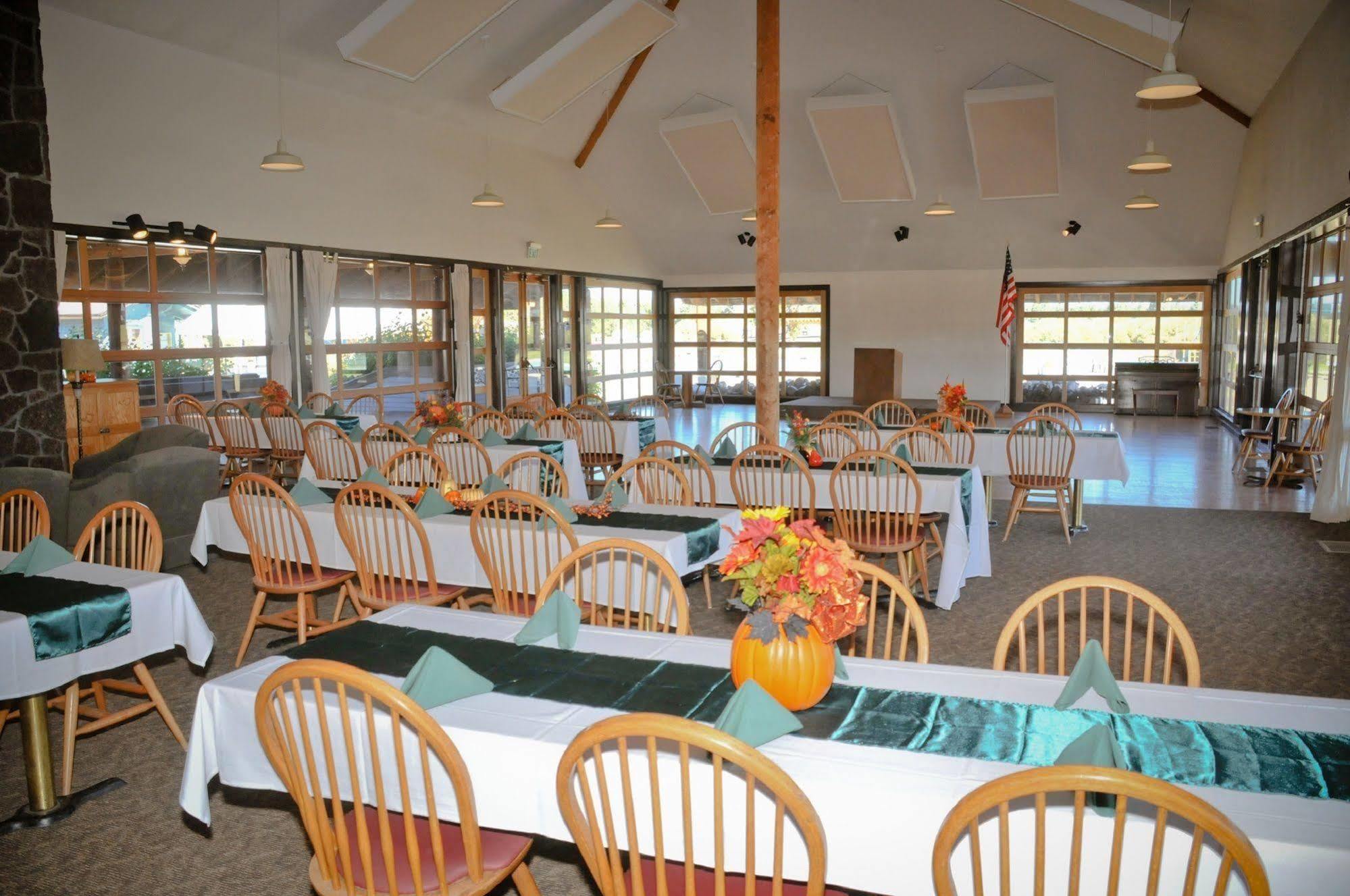 Bend-Sunriver Rv Campground Three Rivers Extérieur photo